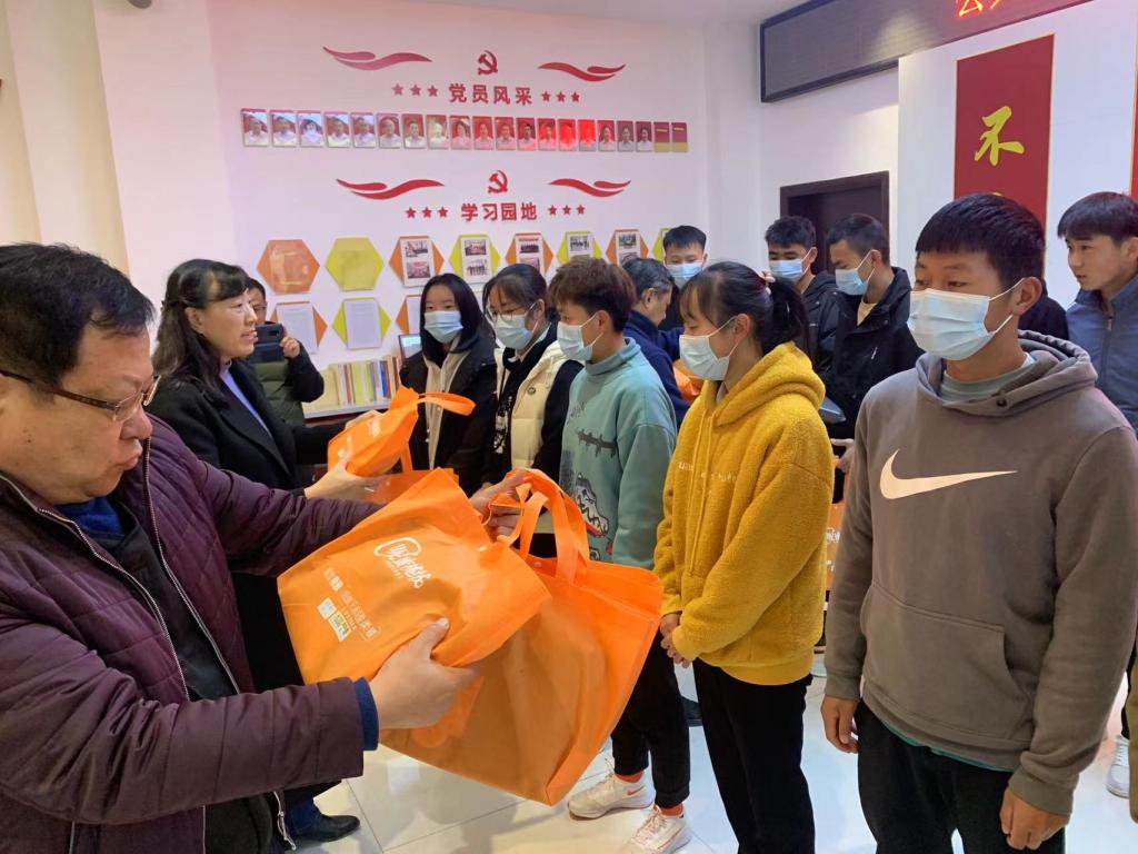 微信图片_20211125154551.jpg 微信图片_20211125154551.jpg
